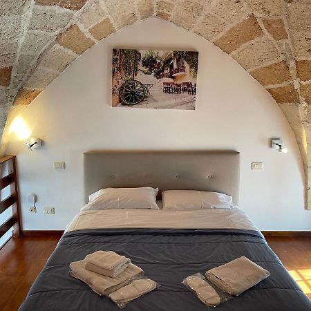 B&B Piazzetta Verdi Лече Екстериор снимка